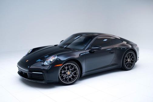 2020 Porsche 911 Carrera