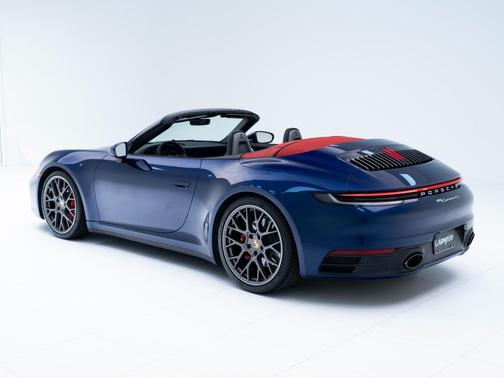 2020 Porsche 911 Carrera 4S Cabriolet