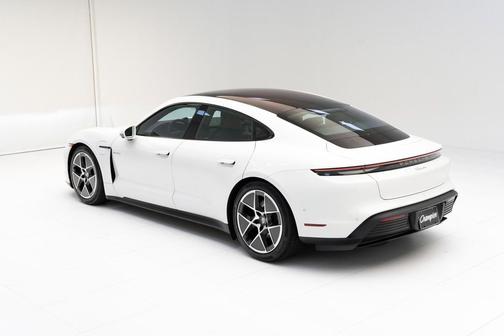 2025 Porsche Taycan