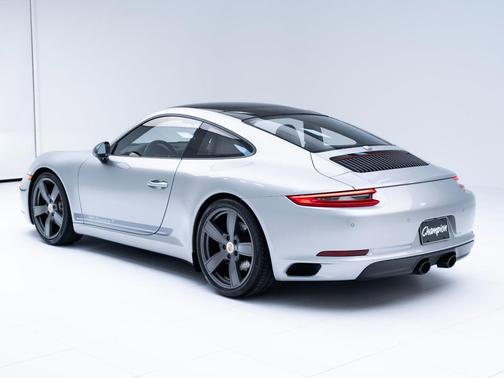 2018 Porsche 911 Carrera T