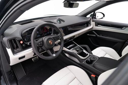 2026 Porsche Cayenne S