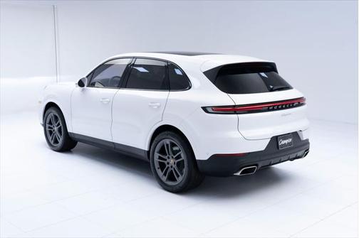 2025 Porsche Cayenne Base