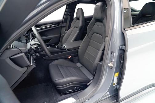 2026 Porsche Panamera 