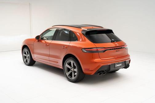 2024 Porsche Macan Base (PDK)