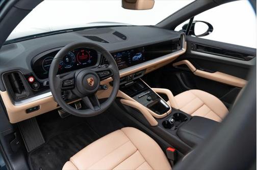 2025 Porsche Cayenne S