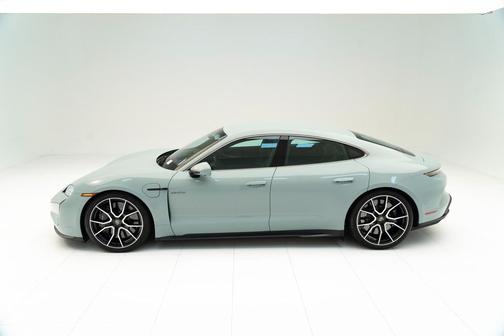 2025 Porsche Taycan Turbo S