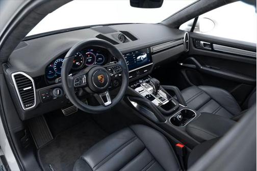 2023 Porsche Cayenne Turbo
