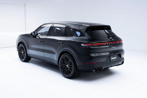 2025 Porsche Cayenne