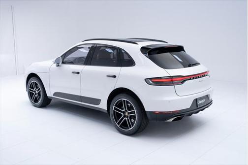 2021 Porsche Macan Base