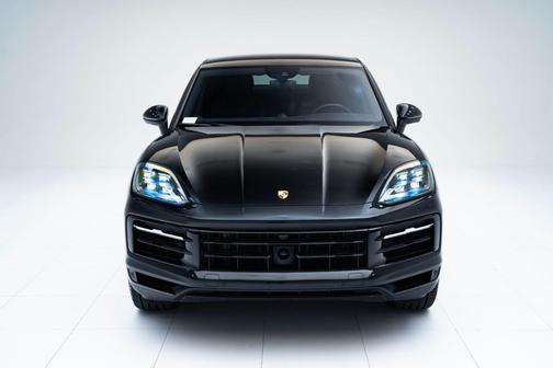 2025 Porsche Cayenne Coupe