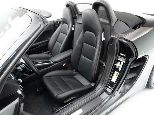 2018 Porsche 718 Boxster Base (M6)