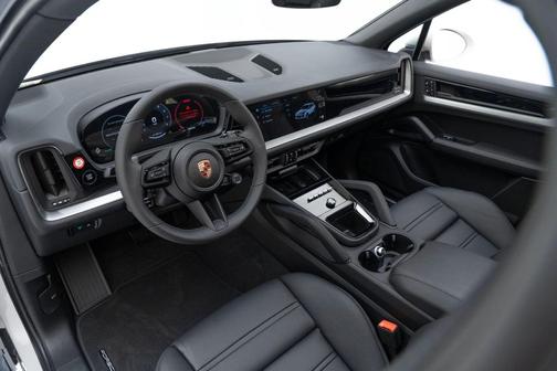 2025 Porsche Cayenne