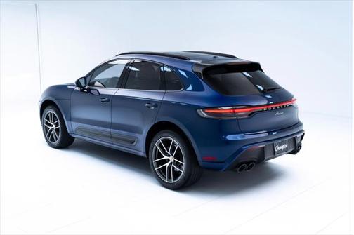 2023 Porsche Macan Base