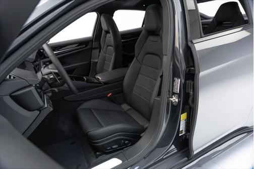 2025 Porsche Panamera
