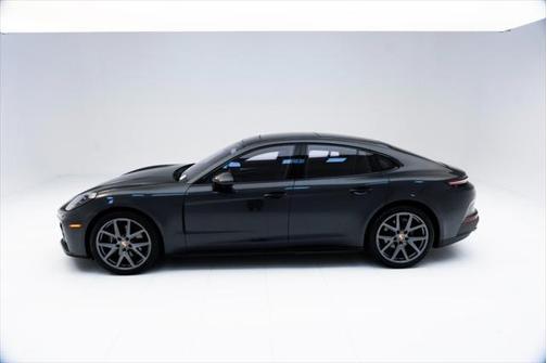 2025 Porsche Panamera