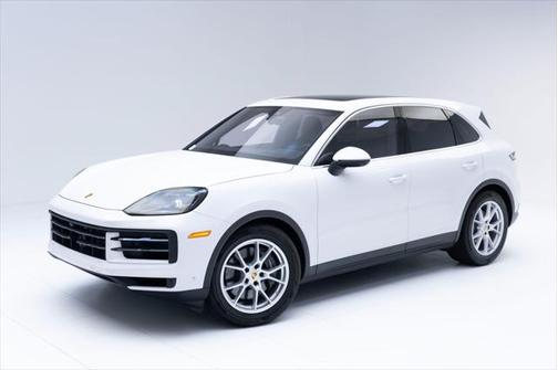 2024 Porsche Cayenne Base (Tiptronic)