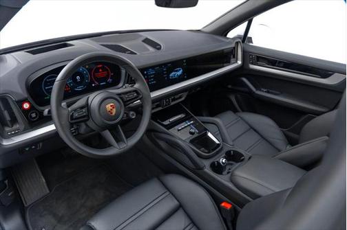 2024 Porsche Cayenne Base (Tiptronic)