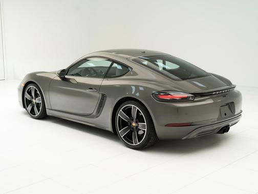2025 Porsche 718 Cayman Style Edition