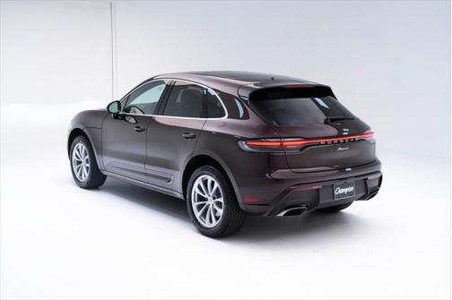 2025 Porsche Macan Base