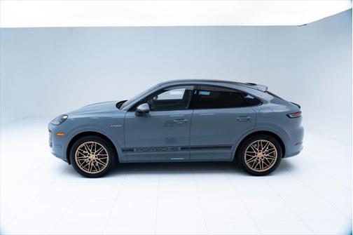 2025 Porsche Cayenne E-Hybrid Coupe S