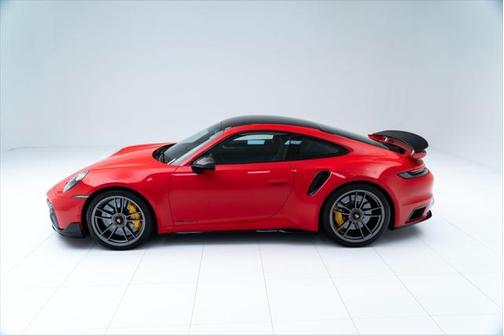 2022 Porsche 911 Turbo S