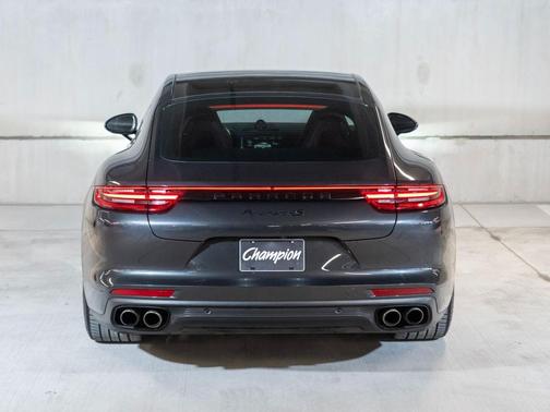 Volcano Grey Metallic 2020 Porsche Panamera 4S