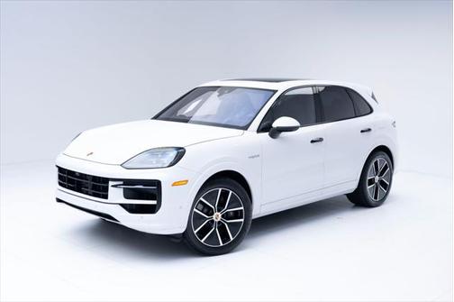 2025 Porsche Cayenne E-Hybrid S