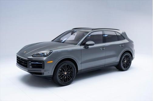 2024 Porsche Cayenne Base (Tiptronic)