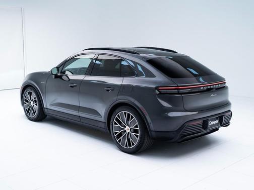 Volcano Grey Metallic 2026 Porsche Macan Macan Electric