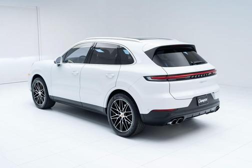 2025 Porsche Cayenne 