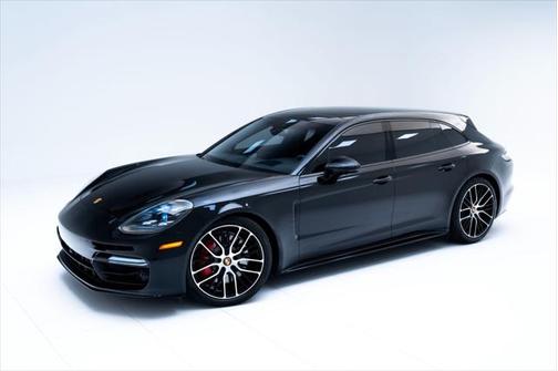 2023 Porsche Panamera Sport Turismo GTS