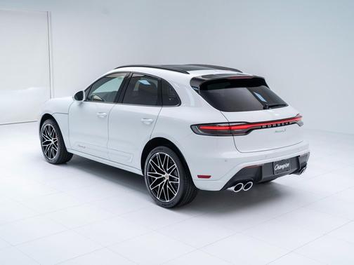 2026 Porsche Macan S