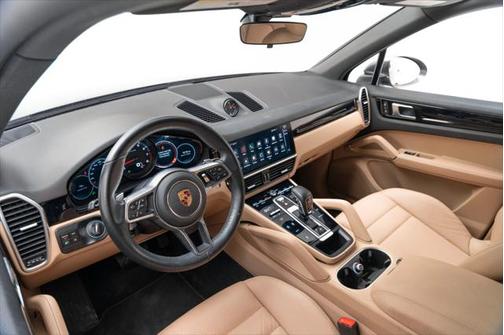 2022 Porsche Cayenne