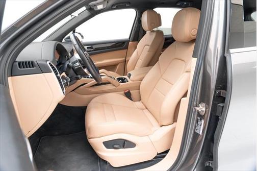 2022 Porsche Cayenne