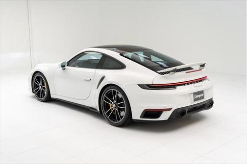 2022 Porsche 911 Turbo S