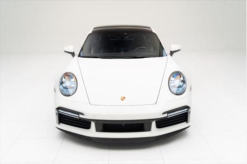 2022 Porsche 911 Turbo S