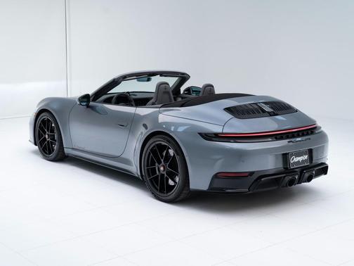 Vanadium Grey Metallic 2026 Porsche 911 Carrera GTS