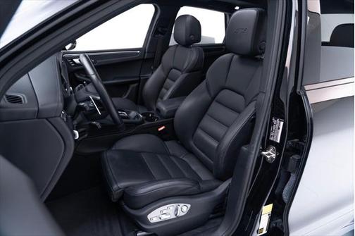 2022 Porsche Macan GTS