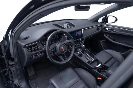 2022 Porsche Macan GTS