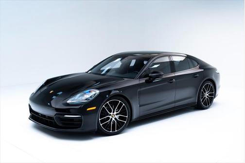 2021 Porsche Panamera RWD