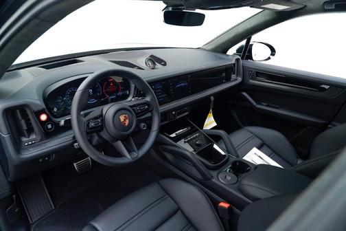 2026 Porsche Cayenne GTS