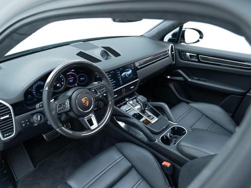 2022 Porsche Cayenne Turbo