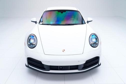 2025 Porsche 911 Carrera