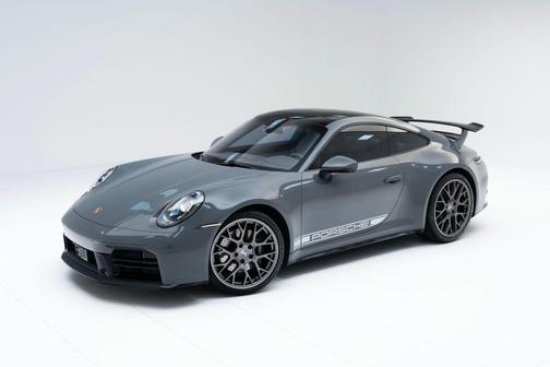 2025 Porsche 911 Carrera