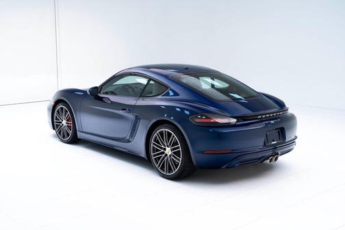 2025 Porsche 718 Cayman S