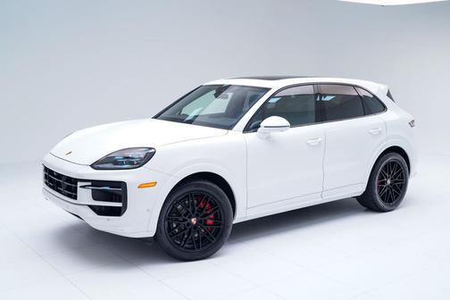 2025 Porsche Cayenne S