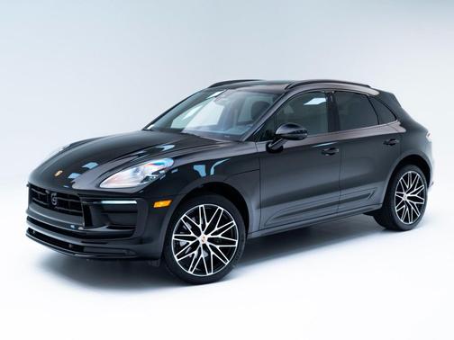 2025 Porsche Macan T