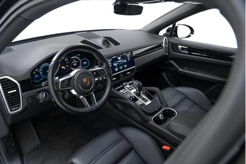 2021 Porsche Cayenne Coupe