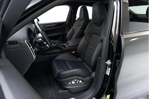 2021 Porsche Cayenne Coupe