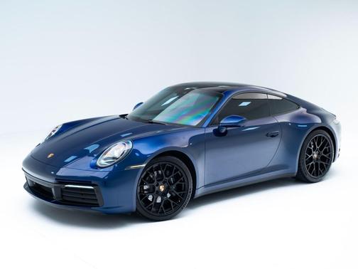 2022 Porsche 911 Carrera